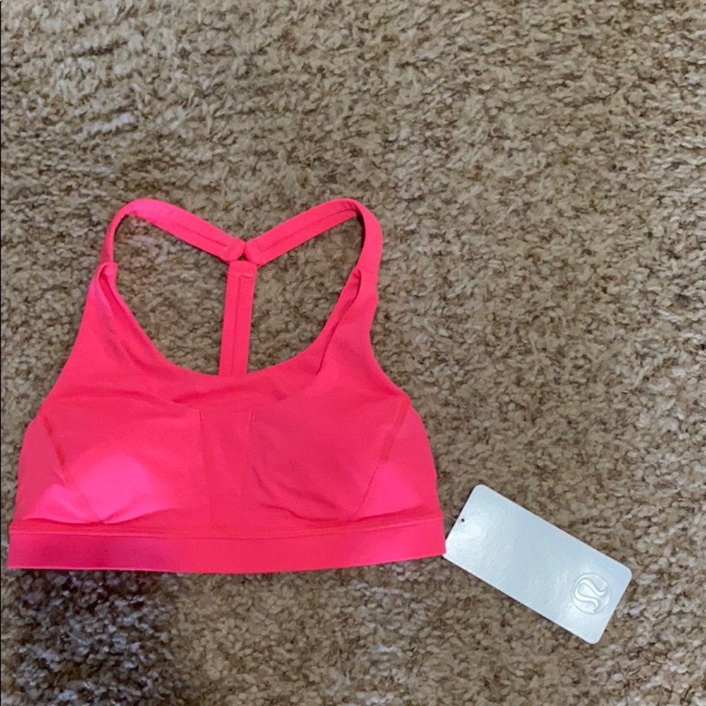 Lululemon sports bra